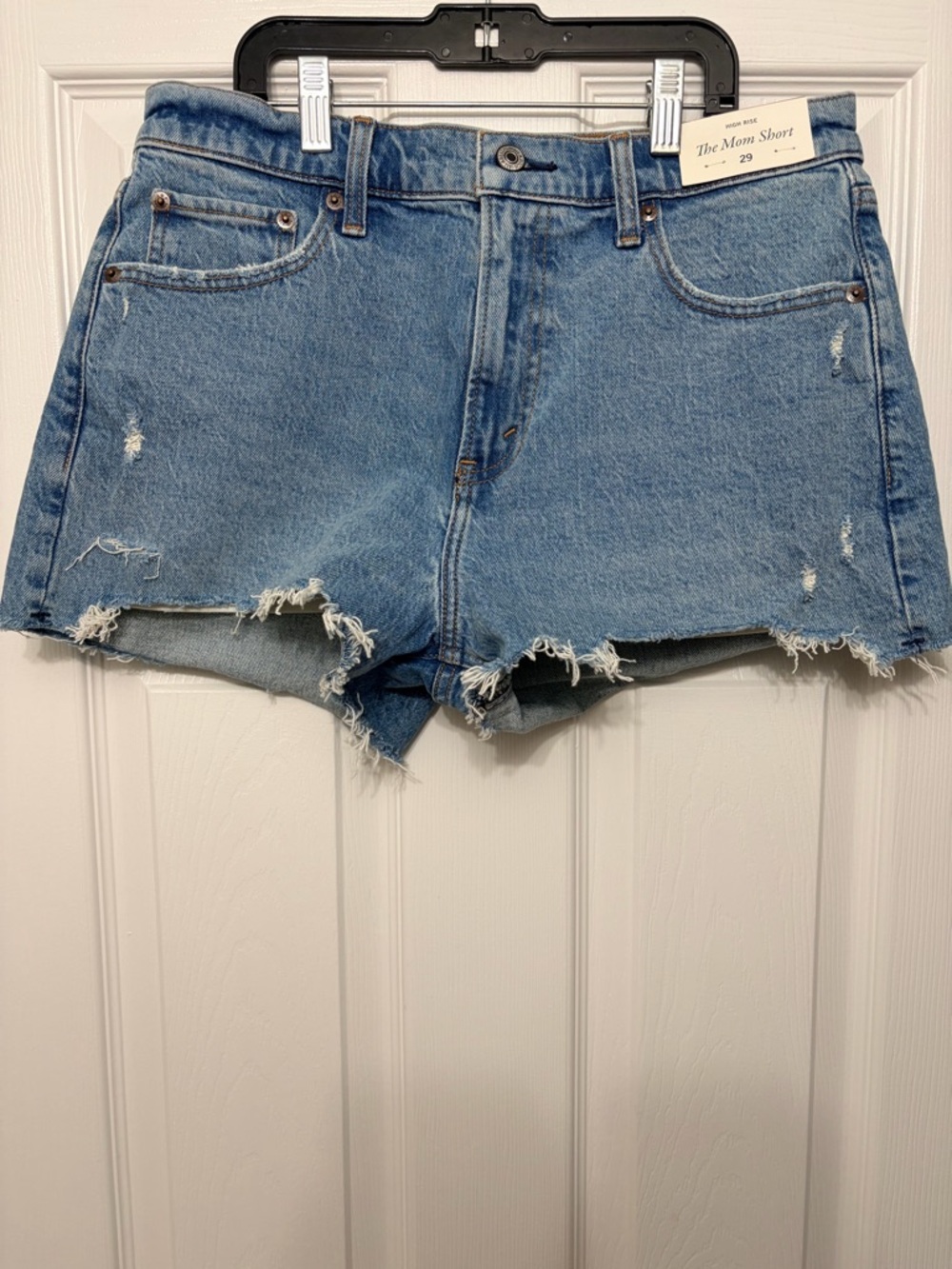 Abercrombie & Fitch The Mom High Rise Jean Shorts Denim NWT Size 29